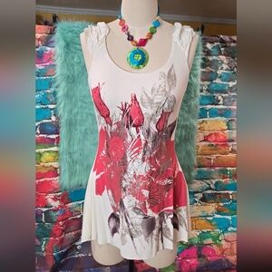 Venus Red And Creamy White And Gray Floral Sleeveless Top Size S
